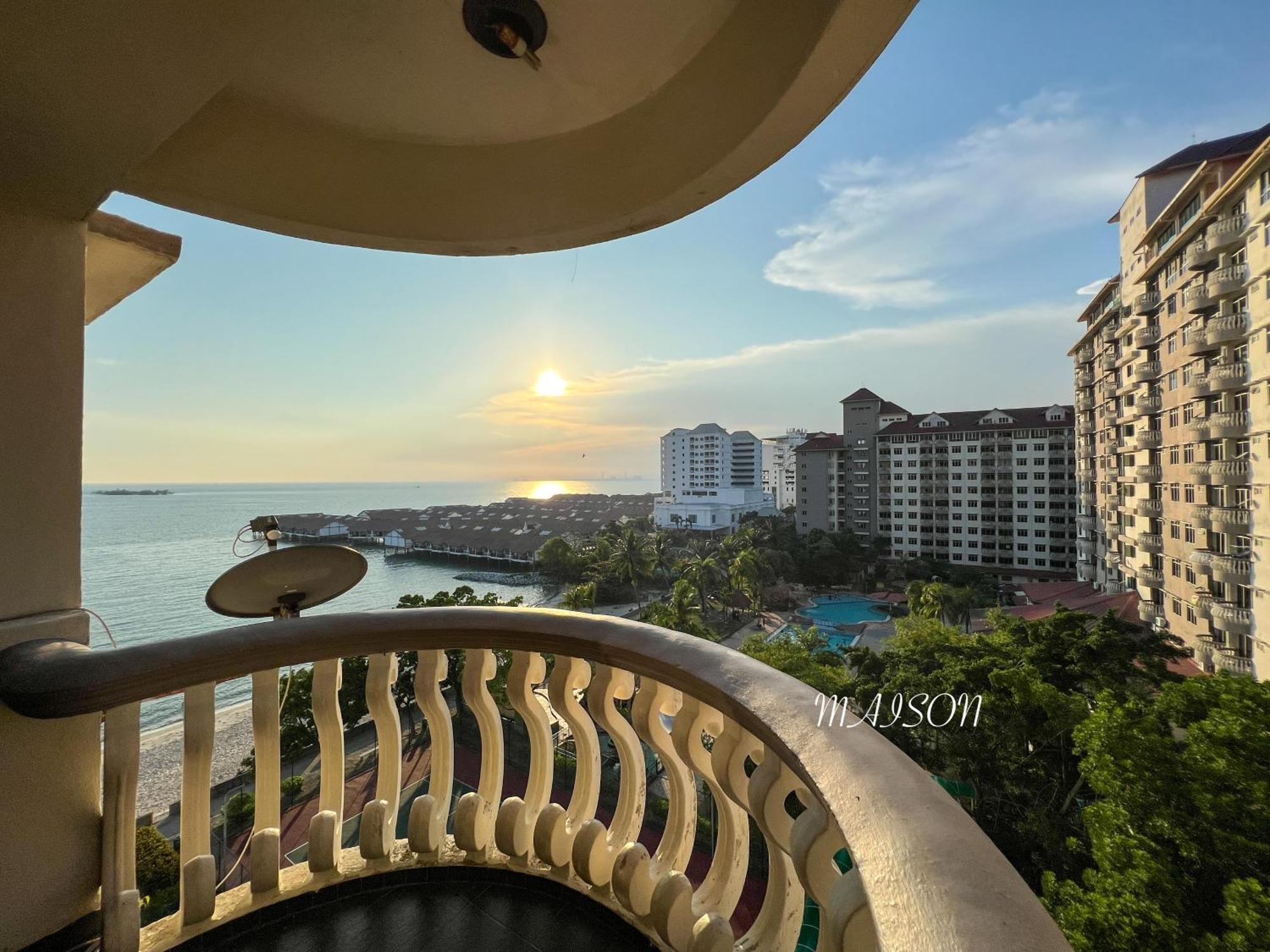 Maison Seaview Suites Порт-Диксон Экстерьер фото
