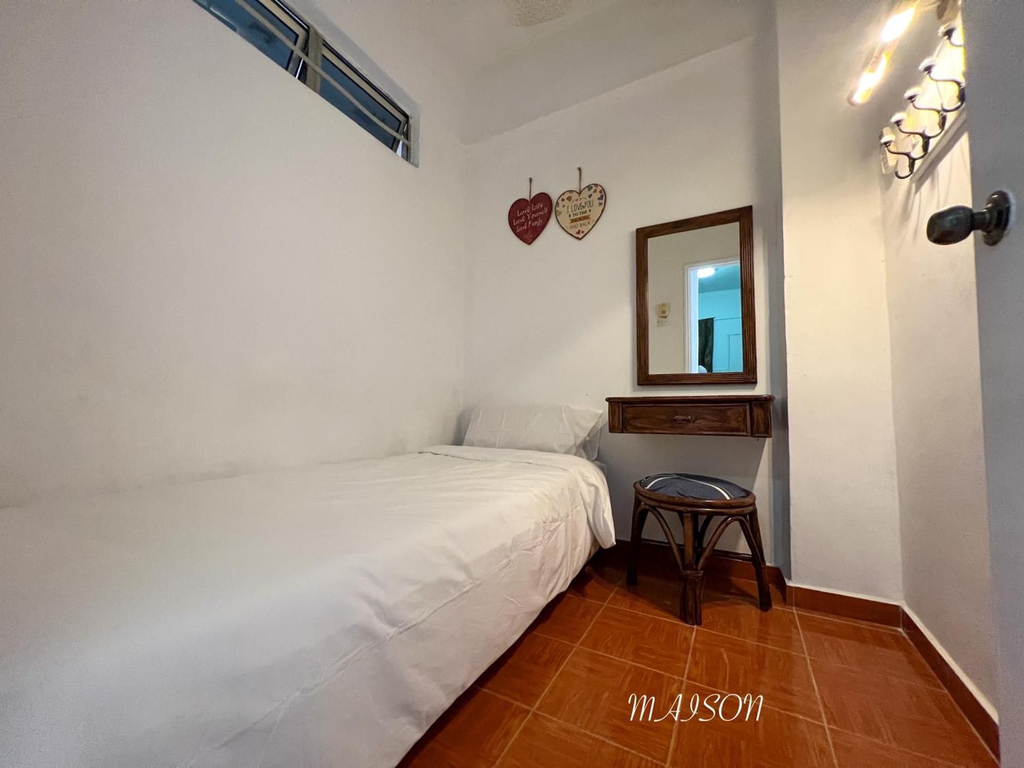 Maison Seaview Suites Порт-Диксон Экстерьер фото