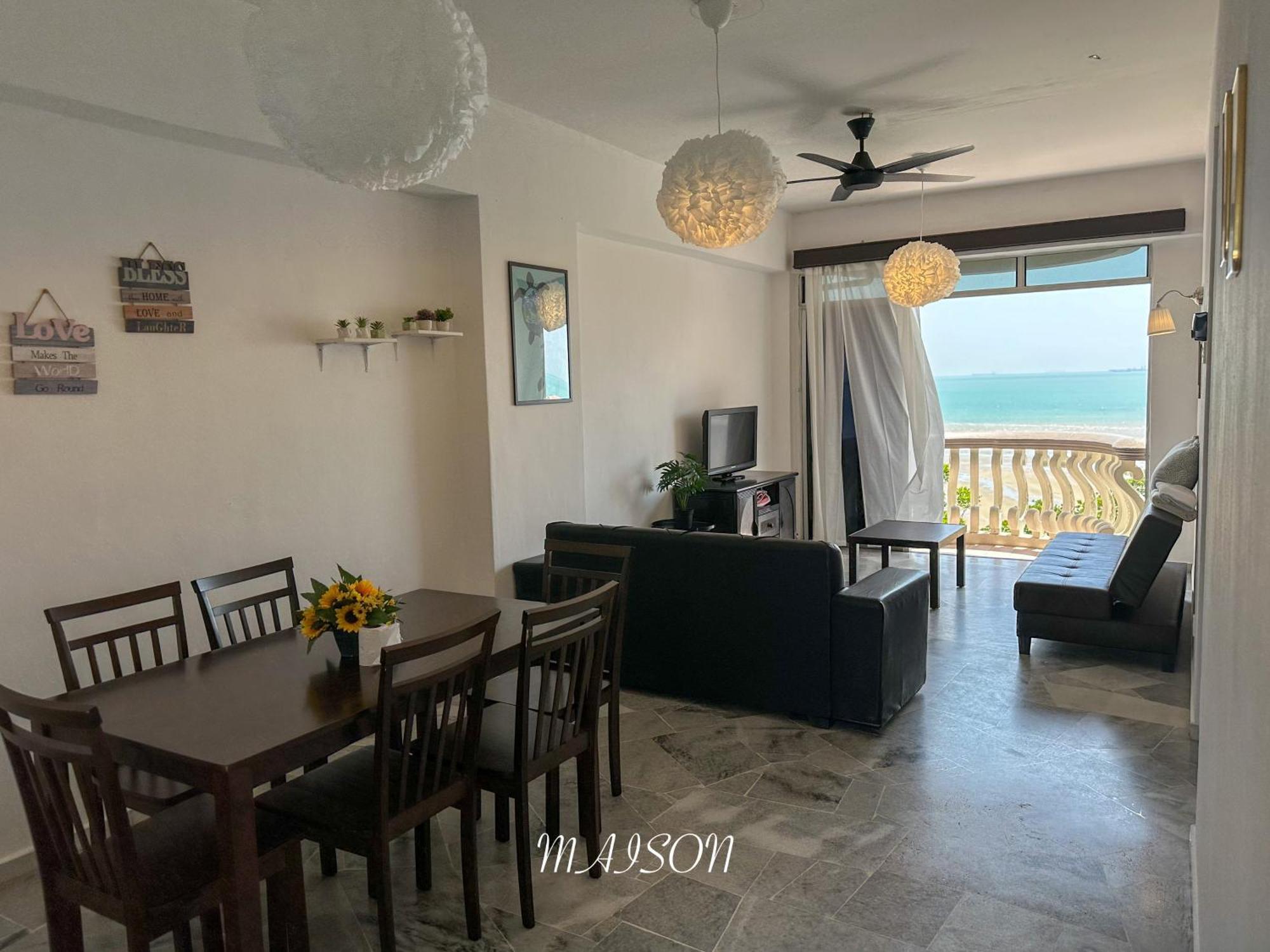 Maison Seaview Suites Порт-Диксон Экстерьер фото