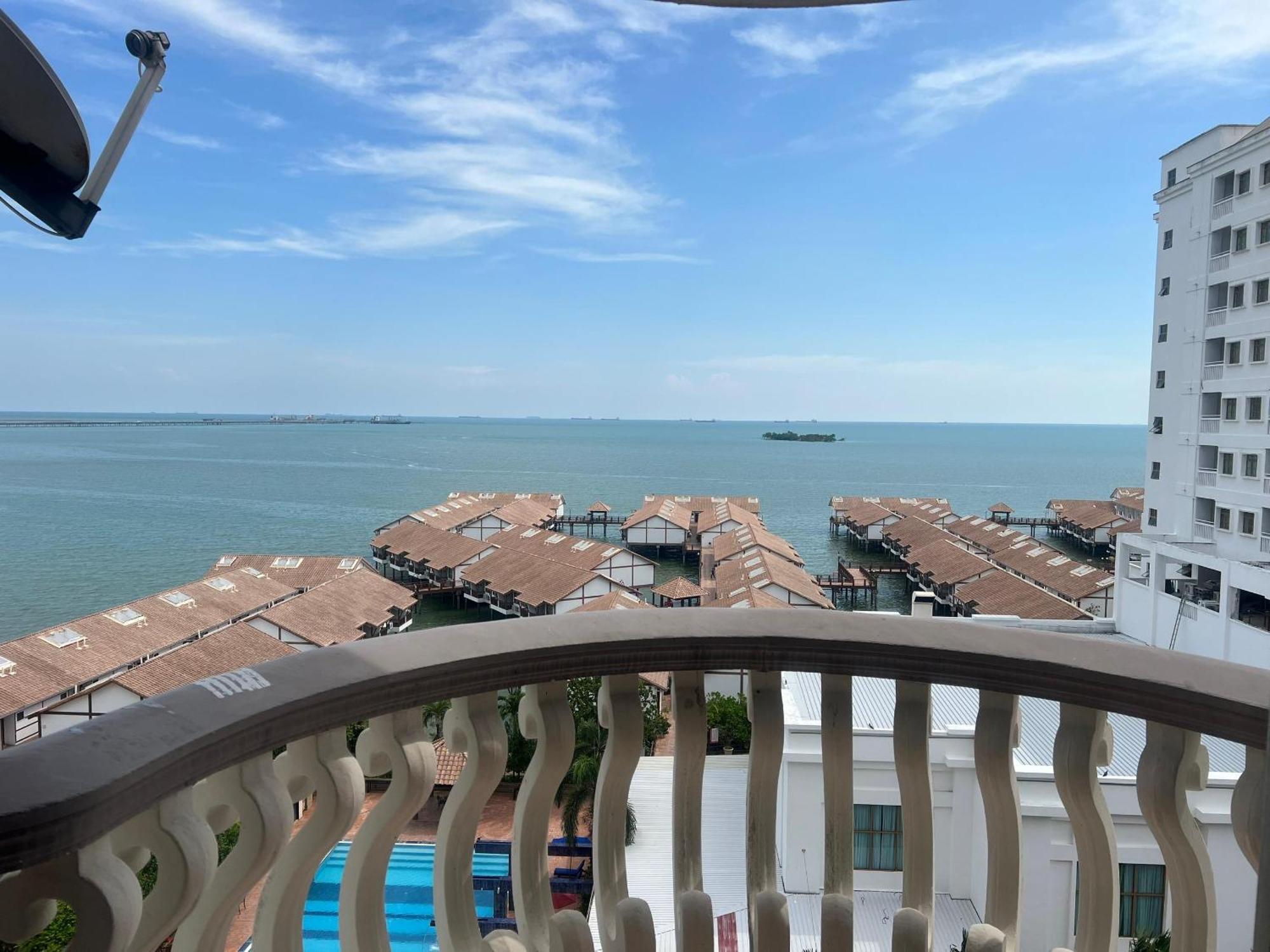 Maison Seaview Suites Порт-Диксон Экстерьер фото